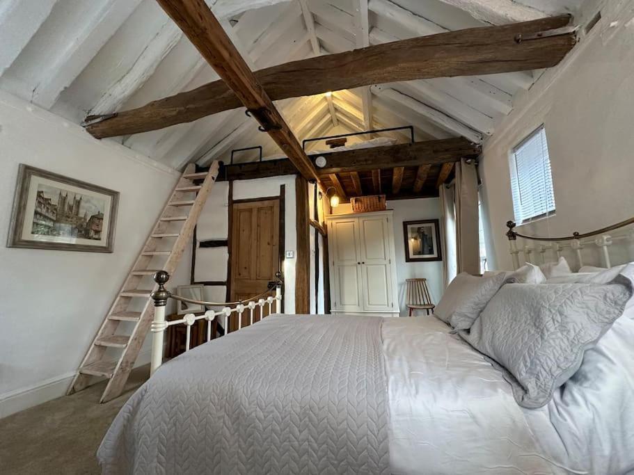 The Nook Lincoln Villa Ngoại thất bức ảnh